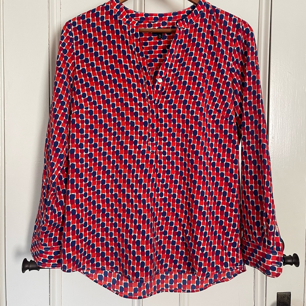 Talbots Petites bright and peppy blouse. Excellent condition.